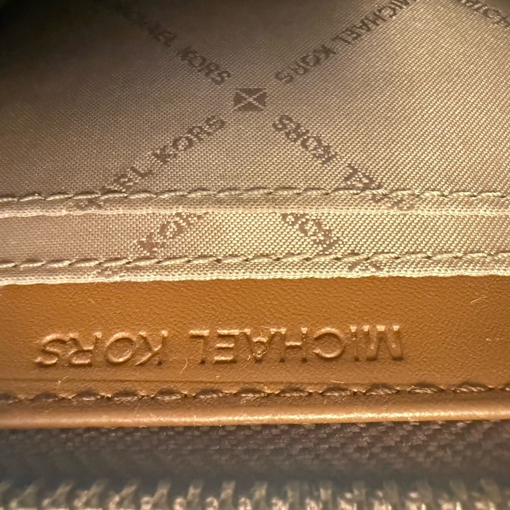 Michael Kors Gold and Brown Small Wallet - Picture 11 of 12